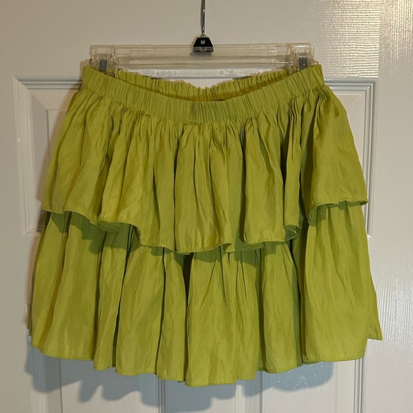 fab'rik Vibrant Green Tiered Mini Skirt/ Skort - Picture 1 of 6